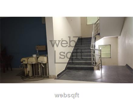 Retail showroom shop for Rent
